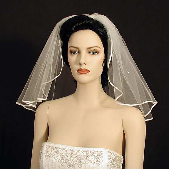 1 Layer Shoulder Bridal Wedding Veil18 long 108 wide