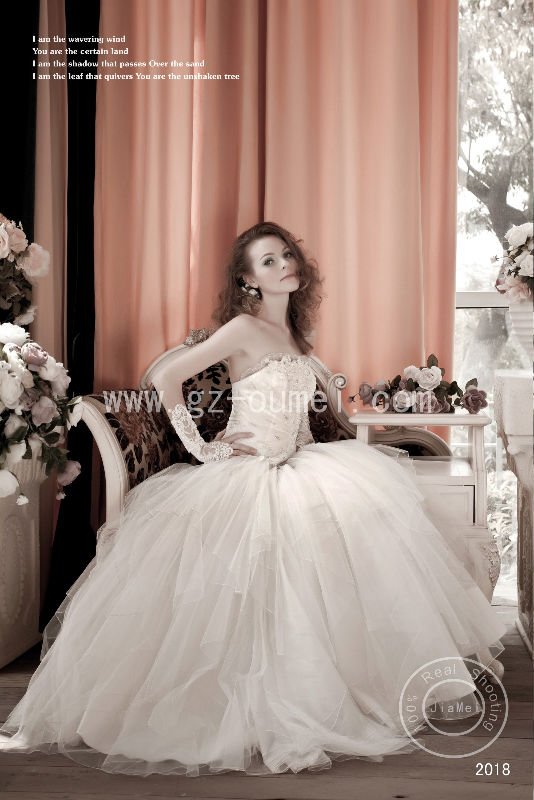 Wedding dress crystal beads ribbon floorlength bridal gown