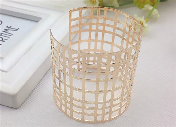 4pcs/lot 2016 Fashion Geometry Square Design Hollow Out Open Charm Bracelets Luxury High Wide Gold Cuff Bracelets&Bangles JY872