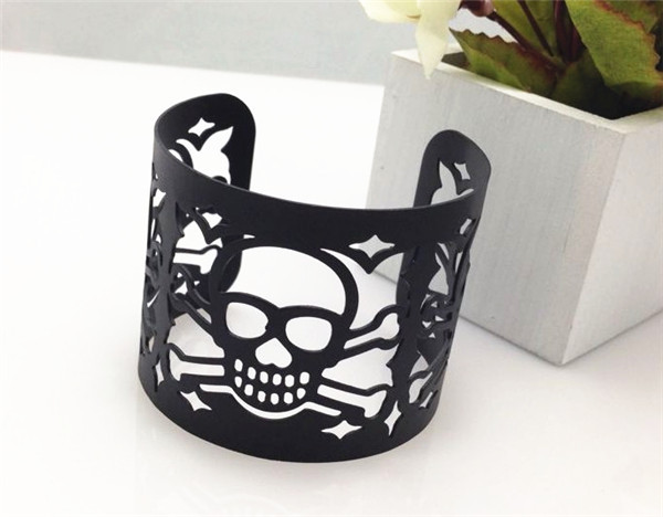 4pcs/lot Fashion Model Jewelry Bracelets Matte Black Gothic Skull Skeleton Wide Hollow Open Charm Cuff Bracelets&Bangles JY-8748